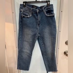 Judy Blue Frayed Jeans Size 15/32 Slim Fit GUC
